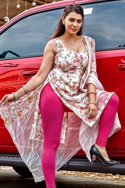 Call Girls Lokhandwala - Call Girls in Lokhandwala